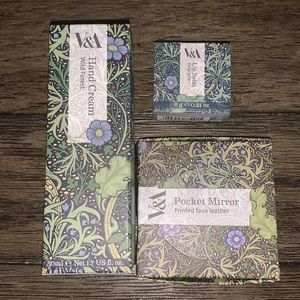 V&A - Hand Cream, Pocket Mirror, Lip Balm